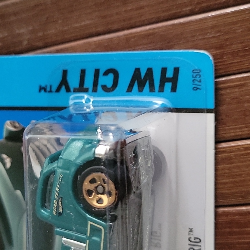 Hot Wheels Mig Rig - Picture 4 of 7